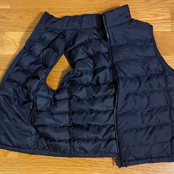 Kid's Uniqlo Light Down Puffer Vest - Picture 6 of 7